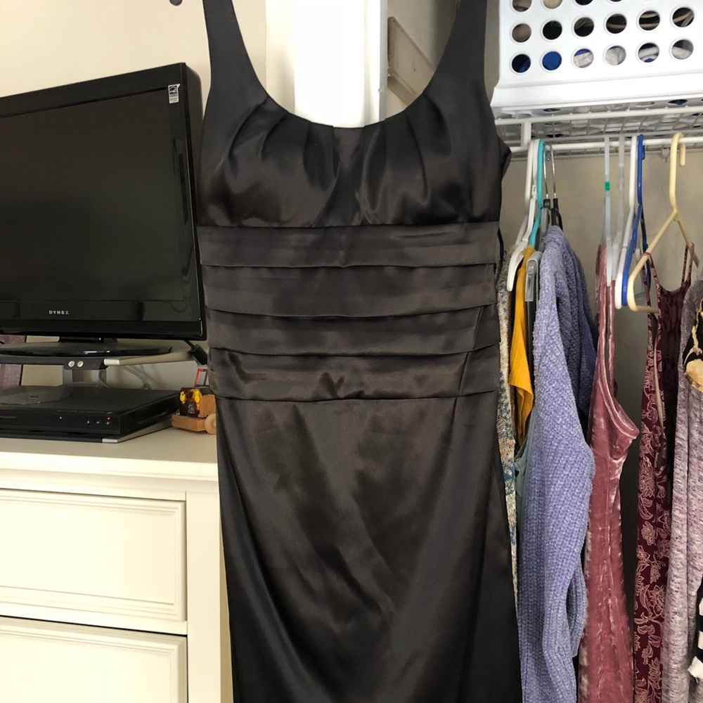 Midi Body-Con Dress